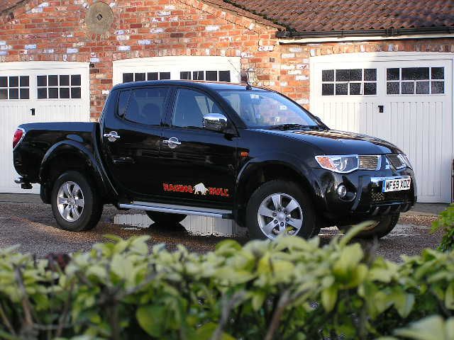 Mitsubishi L200 4WD 25 Diesel