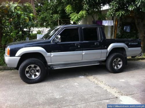 Mitsubishi L200 4WD 25 Turbo-D