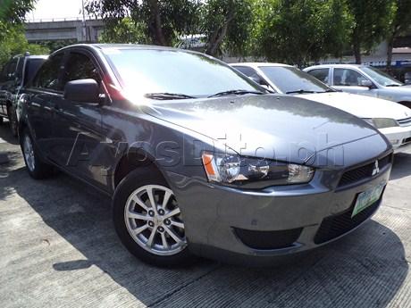 Mitsubishi Lancer 15 GLX