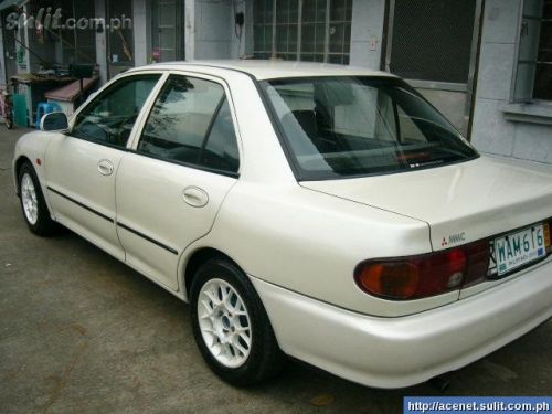 Mitsubishi Lancer EX Saloon