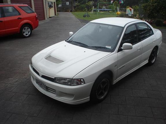 Mitsubishi Lancer Mivec