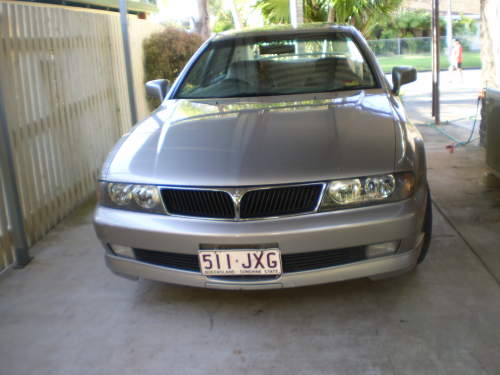 Mitsubishi Magna Executive