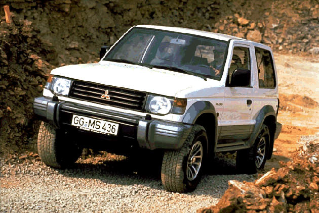 Mitsubishi Pajero 3000 V6