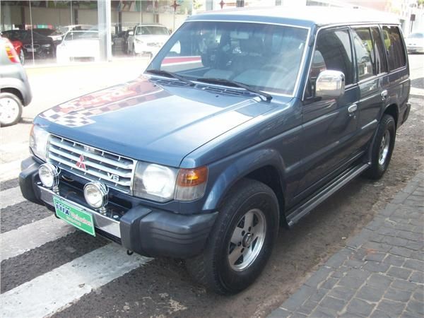 Mitsubishi Pajero GLS-B V6 3000