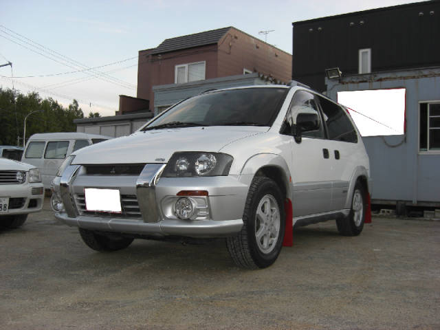 Mitsubishi RVR Sports Gear X2