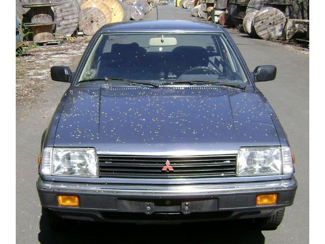 Mitsubishi Tredia GLS