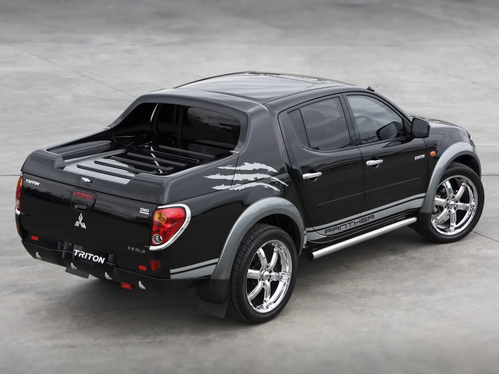 Mitsubishi Triton