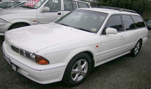 Mitsubishi Verada V6ei