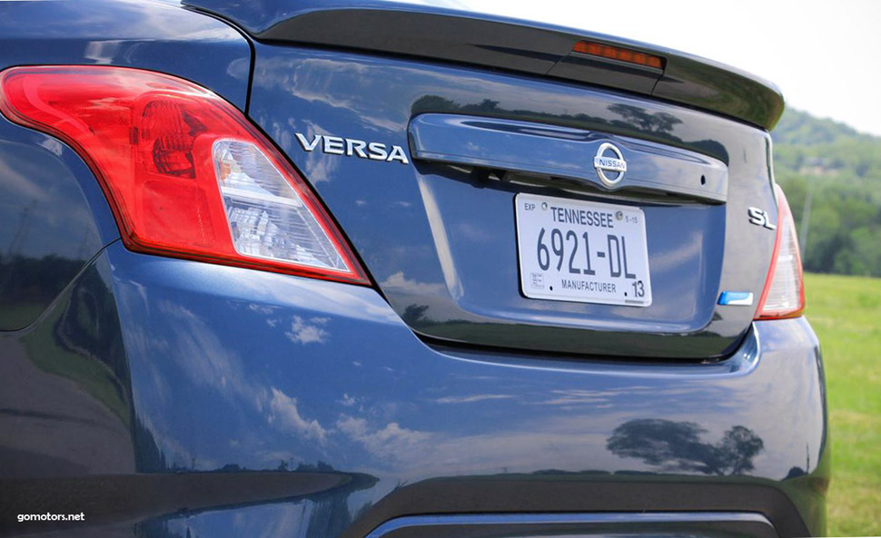 Nissan Versa Sedan 2015