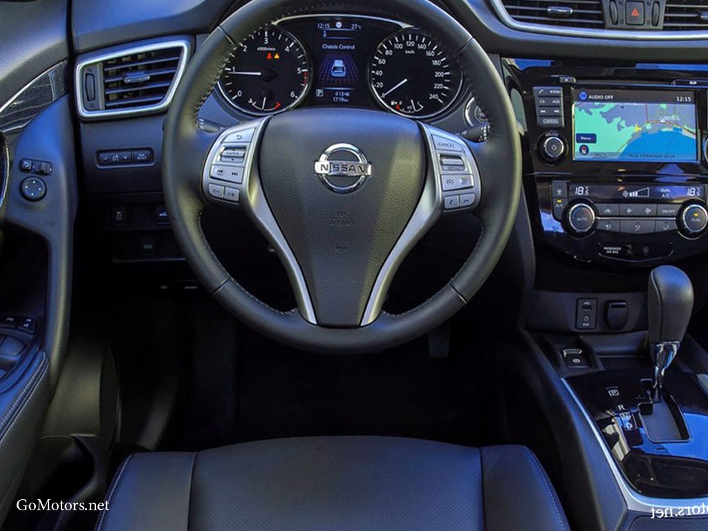 Nissan X-Trail interior 2014