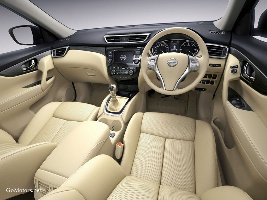 Nissan X-Trail interior 2014