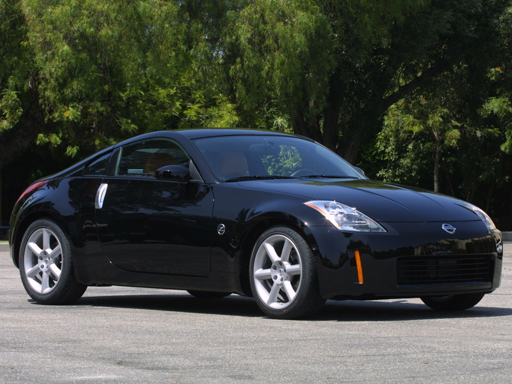 Nissan 350Z Black Top