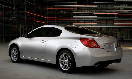 Nissan Altima 25S Coupe