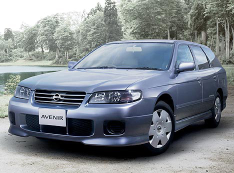 Nissan Avenir 20