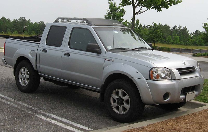 Nissan Frontier LE