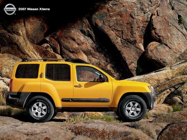 Nissan Navara 25 LE 4WD Crew Cab