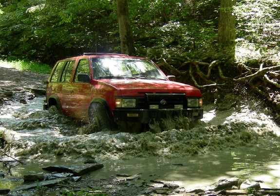 Nissan Pathfinder XE-V6