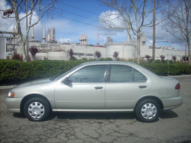 Nissan Sentra II 16 XE