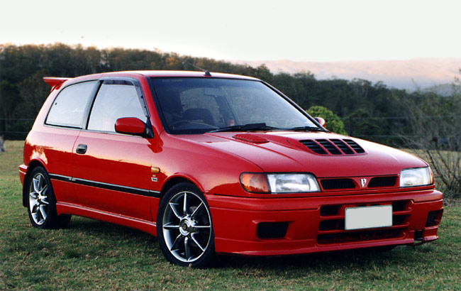 nissan-sunny-gti-r-02.jpg