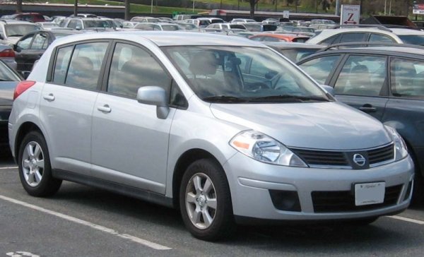 Nissan Tiida