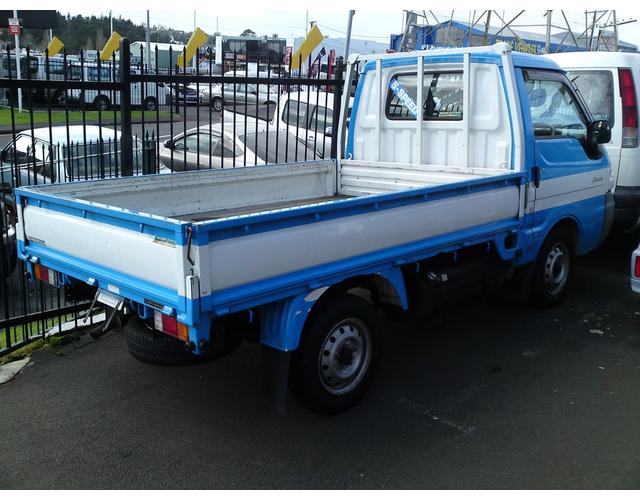 Nissan Vanette Light Truck