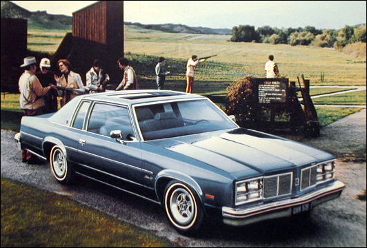 Oldsmobile Delta 88 Royale Coupe