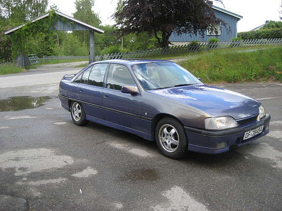 Opel Omega GL 20