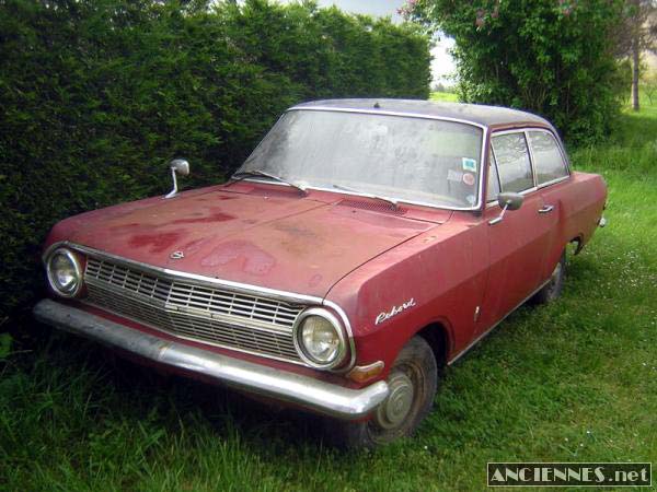 Opel Rekord 1700 2dr