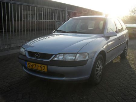 Opel Vectra 16i GL