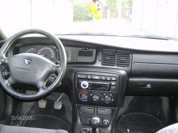 Opel Vectra CD
