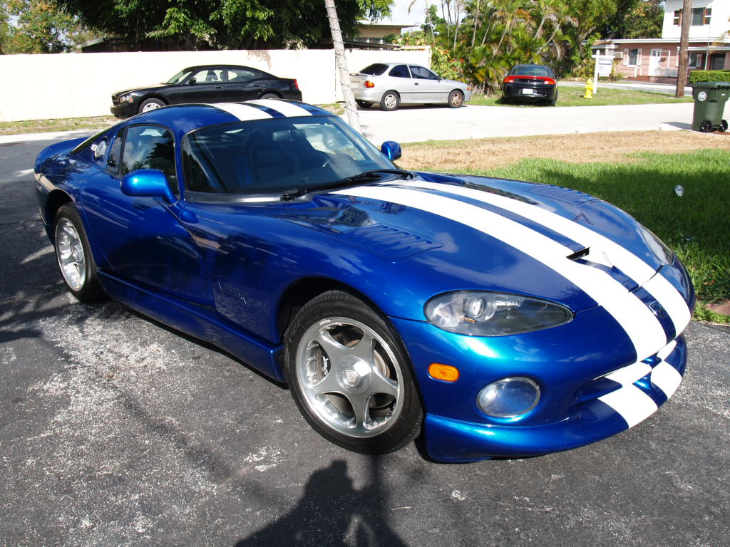 Dodge Viper GTS