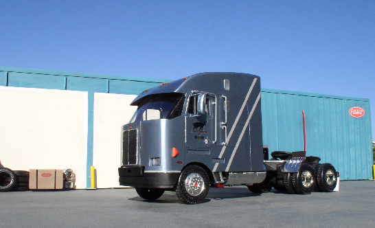 Peterbilt 372