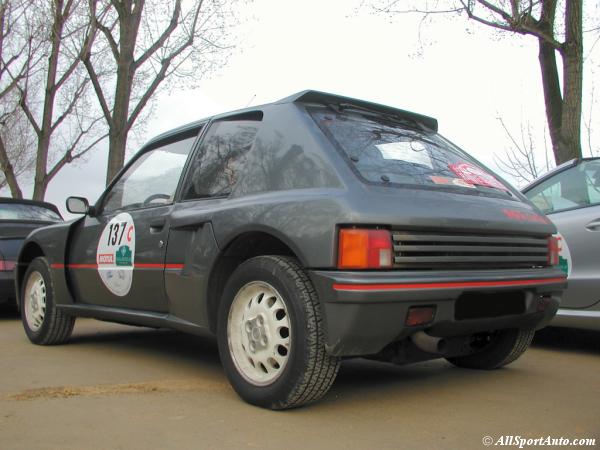 Peugeot 205