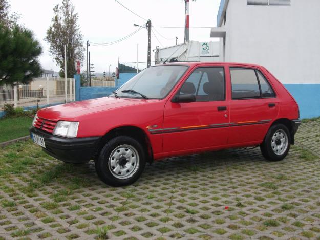 Peugeot 205 11 Color Line