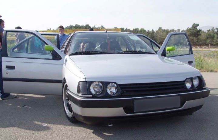 Peugeot 405 SR 19