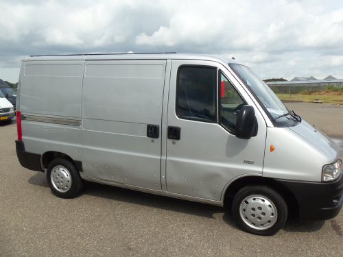 Peugeot Boxer 290C HDi