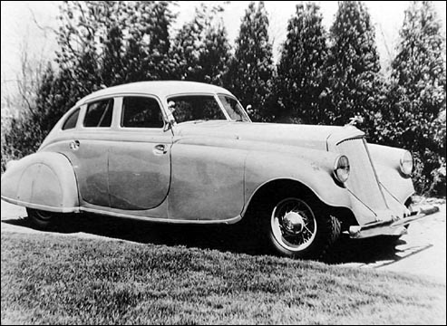 Pierce-Arrow 4 Door Sedan