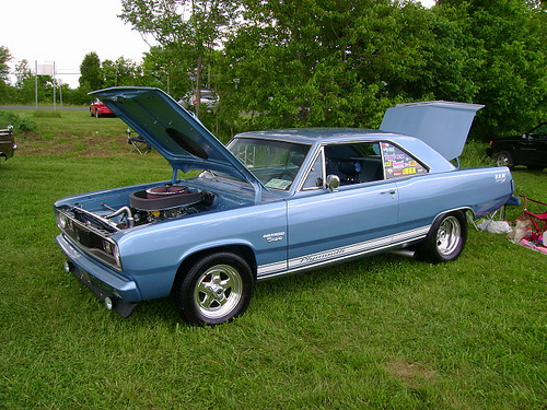 Plymouth Valiant Scamp