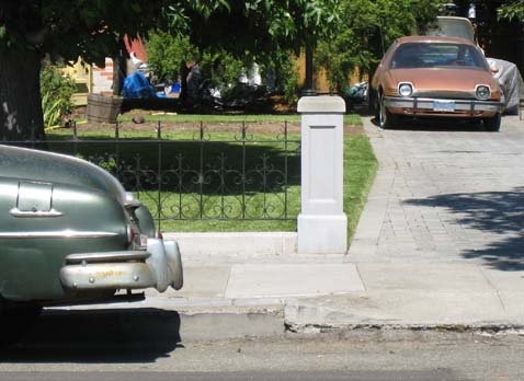 Pontiac Streamliner De Luxe