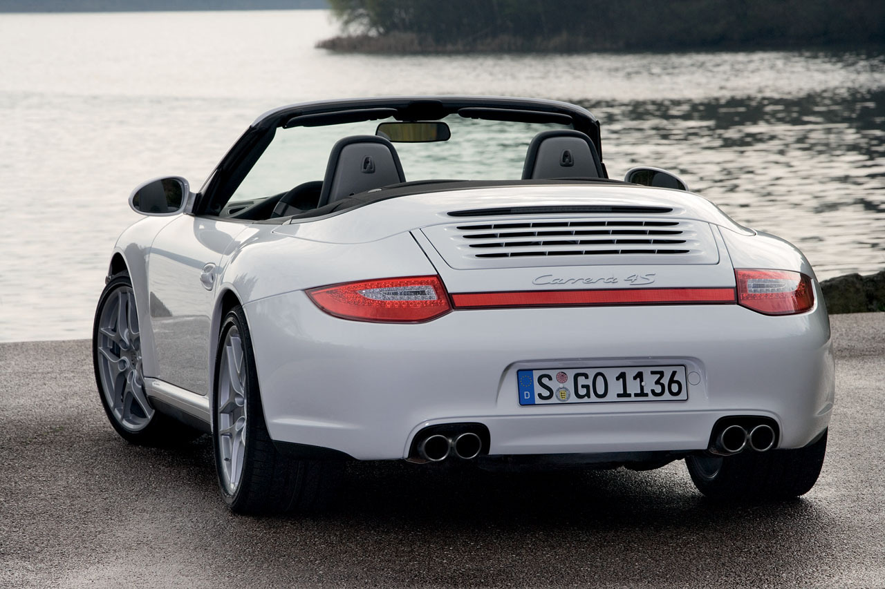 Porsche 911 Carrera 4S