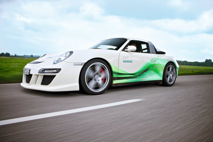 Porsche 911 eRuf Roadster