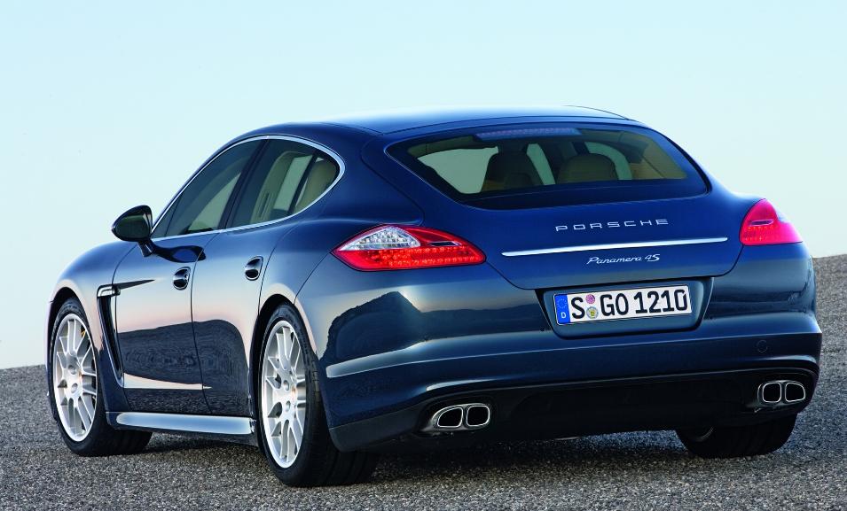 Porsche Panamera 4