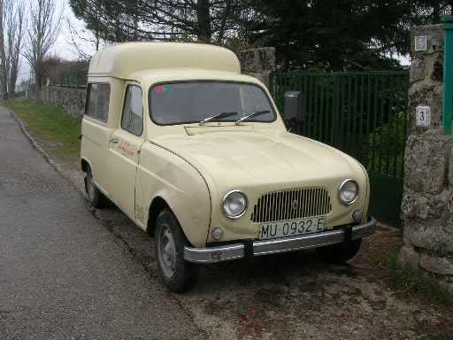 Renault 4 S