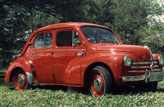 Renault 4CV