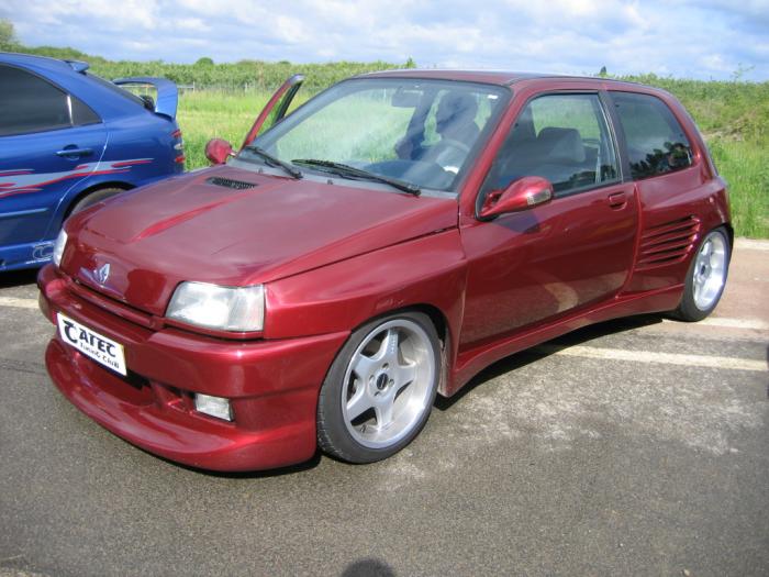 Renault Clio 14 16V