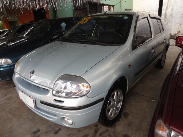 Renault Clio 16 RN Sedan