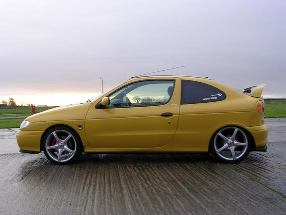 Renault Megane Coupe 16V