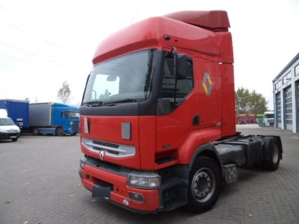 Renault Premium 420