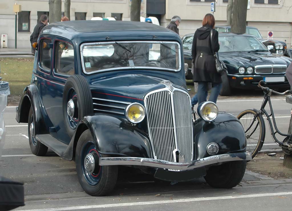 Renault Primaquatre