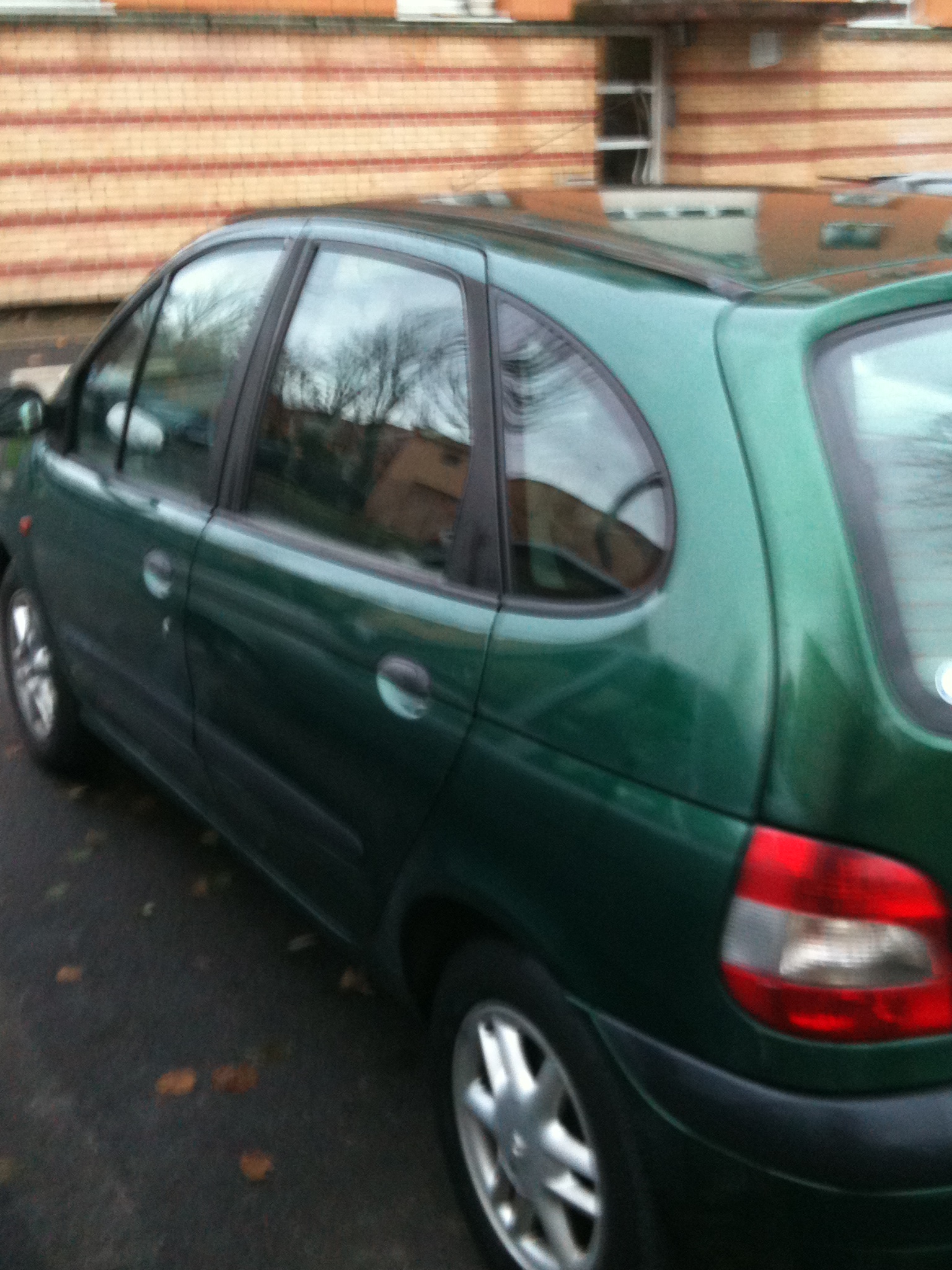 Renault Scenic 2 16 RXT